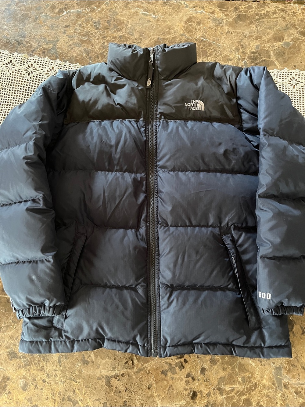 The North Face Boys 600 Down Fill Colorblock Puffer Jacket XL (18/20) Navy/Black